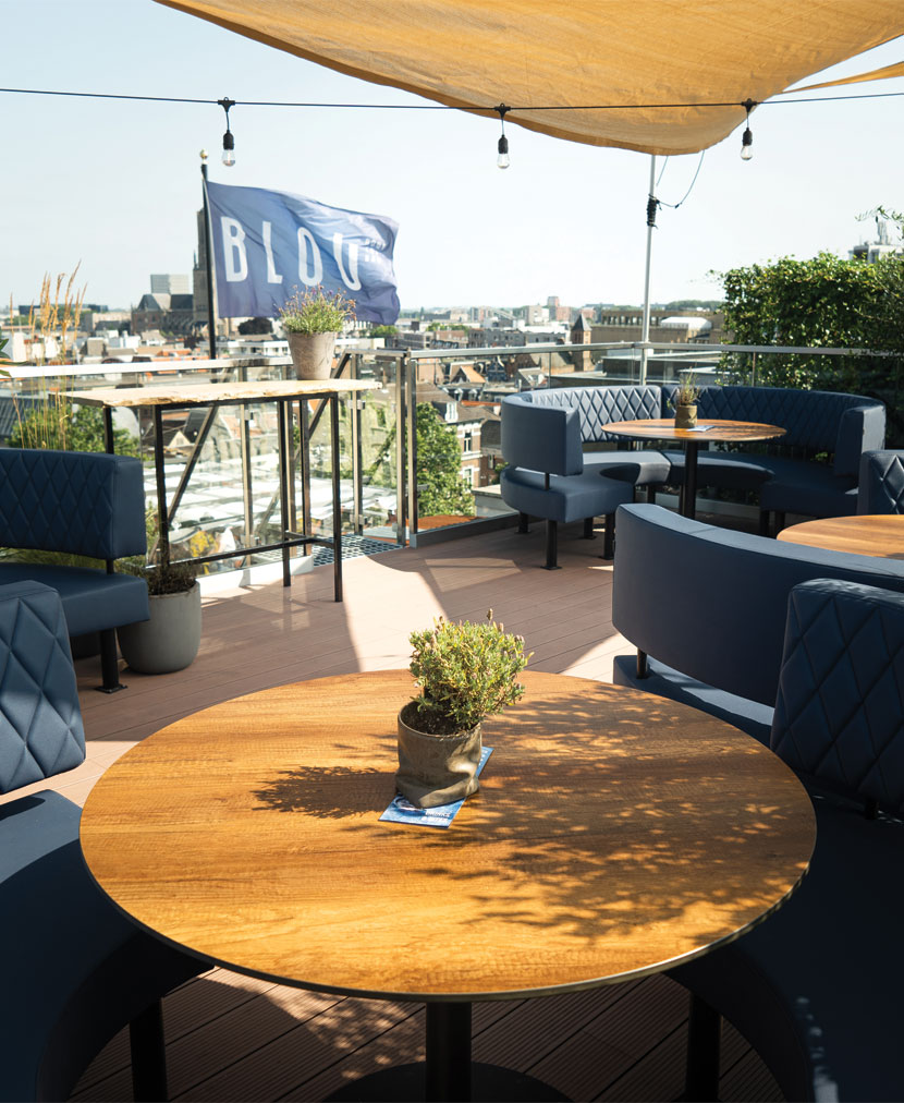 BLOU Rooftopbar - UPPER DECK